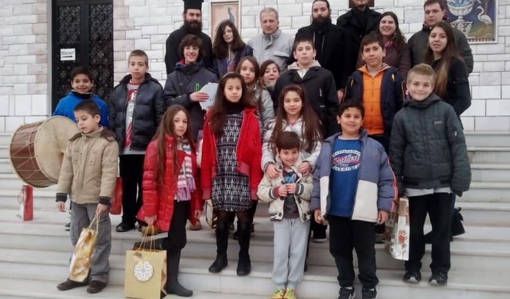 Και φέτος τα κάλαντα στον επίσκοπο από τα παιδιά του Αγ. Δημητρίου Πετρ.