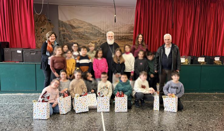 Παρουσία του Σεβ. Μητροπολίτη Ιλίου, κάλαντα Λαζάρου στο 3ο Δημ. Ιλίου