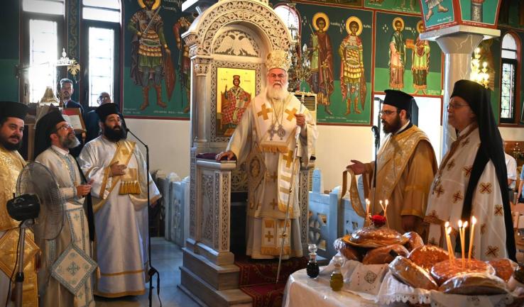 Πανηγυρική Θεία Λειτουργία στον Άγιο Διονύσιο Αχαρνών